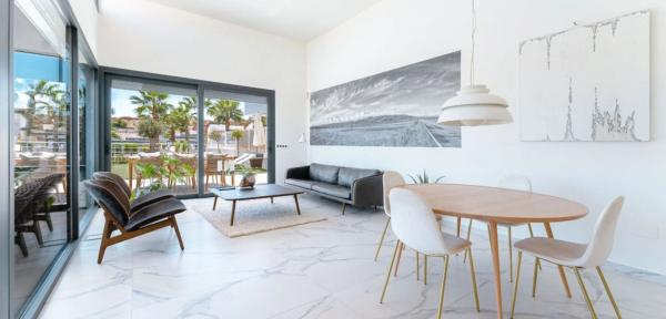 Chalet en San Miguel de Salinas