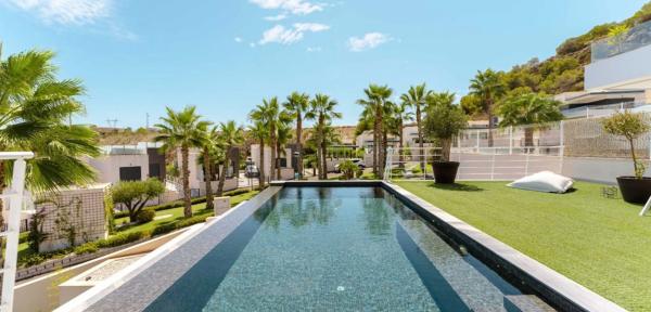 Chalet en San Miguel de Salinas