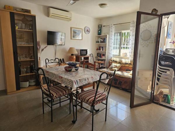 Chalet adosado en calle Filipinas, 20