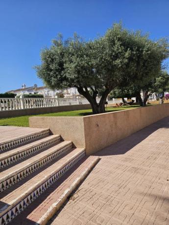 Chalet adosado en calle Filipinas, 20