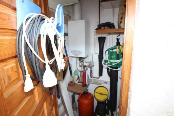 Chalet pareado en calle Humilladero