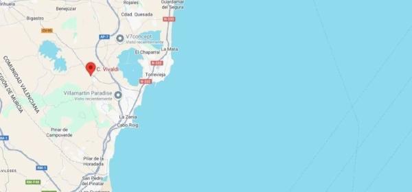 Casa independiente en calle Vivaldi