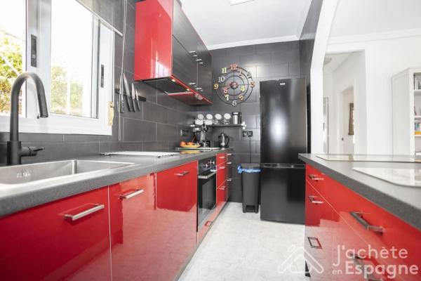 Casa independiente en calle Astorga