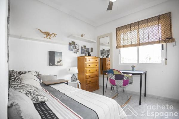 Casa independiente en calle Astorga