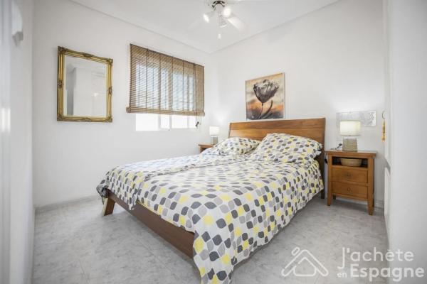 Casa independiente en calle Astorga