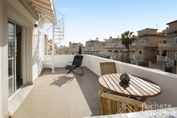 Casa independiente en calle Astorga