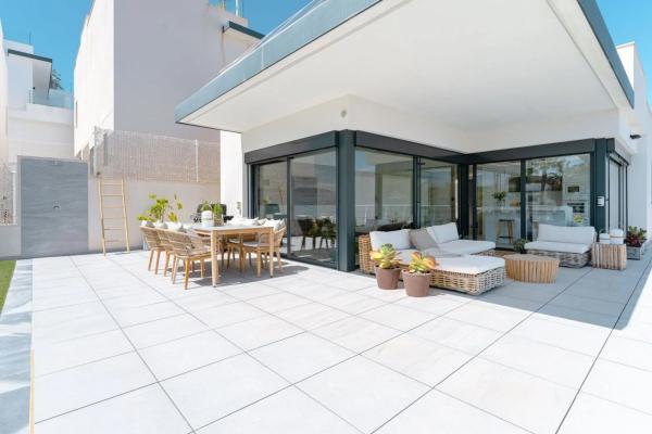 Chalet en San Miguel de Salinas