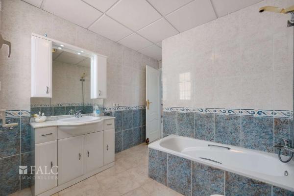 Piso en Barrio Puerto Deportivo