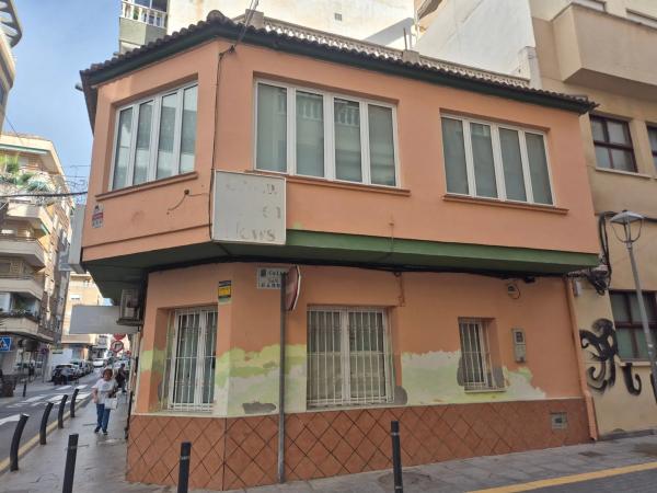Chalet adosado en rambla Juan Mateo García, 26