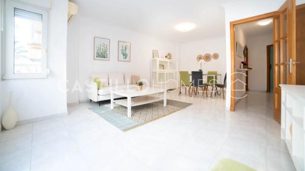 Piso en calle Fotógrafos Darblade, 18