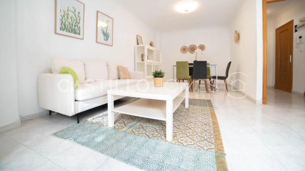 Piso en calle Fotógrafos Darblade, 18