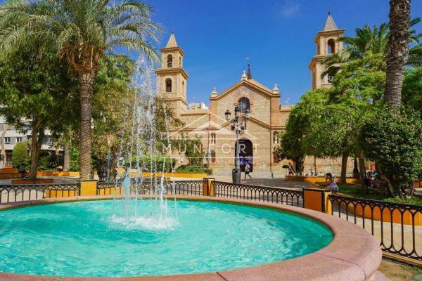 Piso en Barrio Centro - Muelle Pesquero