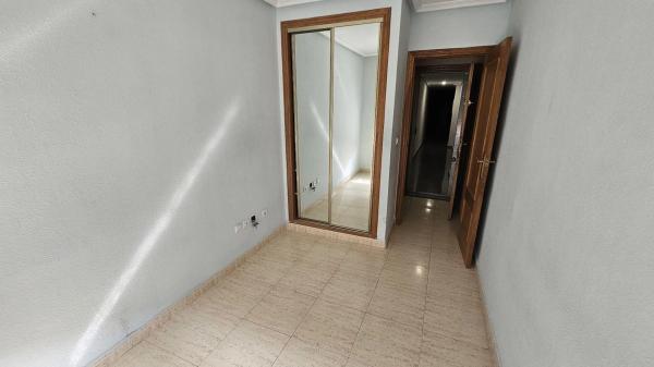 Piso en Barrio Parque de las Naciones