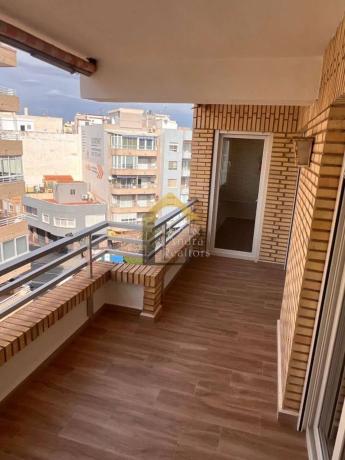 Piso en Barrio Centro - Muelle Pesquero