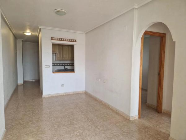 Piso en CL Tomillo Del, 18