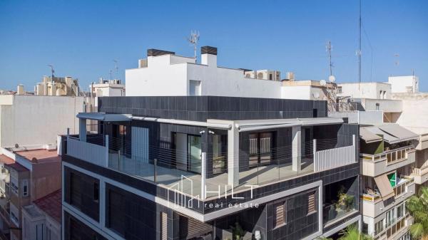 Ático en Barrio Centro - Muelle Pesquero