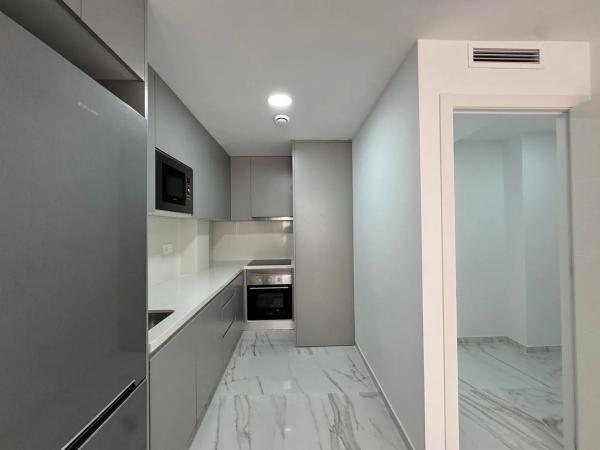 Piso en calle de Orihuela, 64