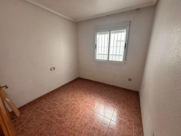 Piso en CL Villa Madrid, 41