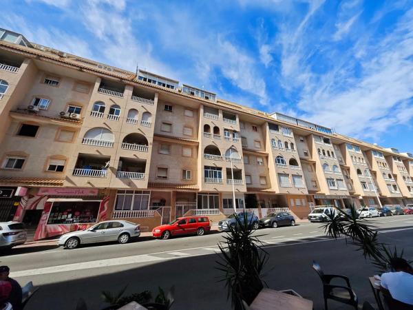 Piso en CL Villa Madrid, 41