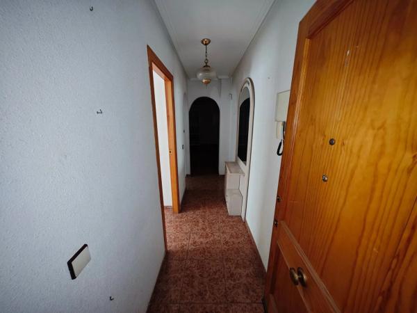 Piso en CL Villa Madrid, 41