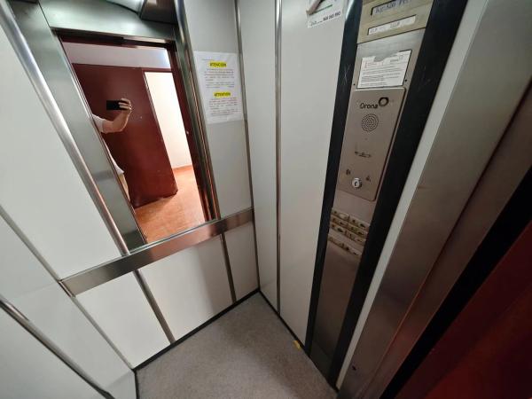 Piso en CL Villa Madrid, 41