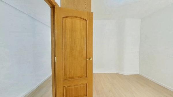 Piso en Barrio Centro - Muelle Pesquero