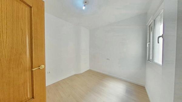 Piso en Barrio Centro - Muelle Pesquero