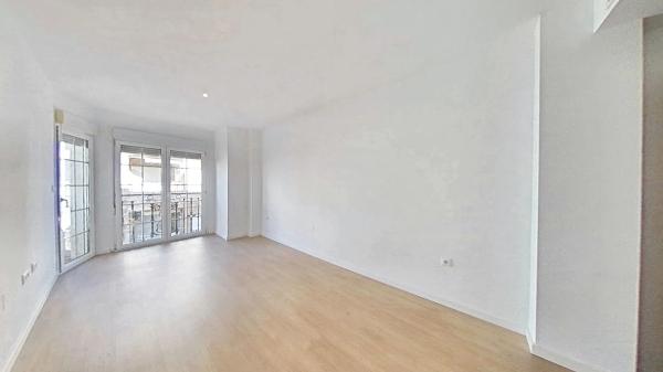 Piso en Barrio Centro - Muelle Pesquero