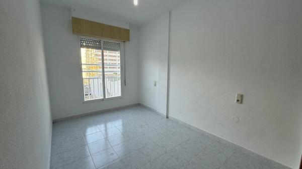 Piso en calle Jacarilla