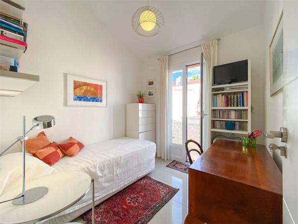 Chalet adosado en paseo Central