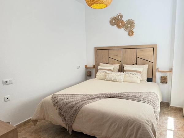 Piso en calle Valencia, 8