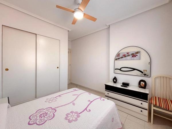 Piso en calle Urbano Arregui, 12 -16