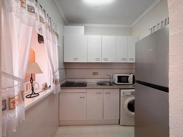 Piso en calle Urbano Arregui, 12 -16