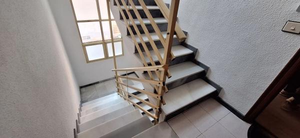 Piso en calle Rafal, 23