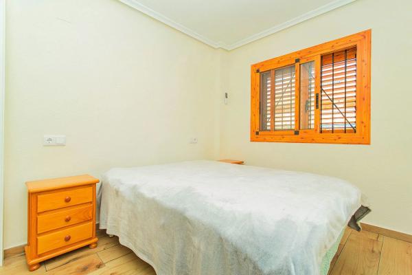 Piso en avenida de los Europeos, 51