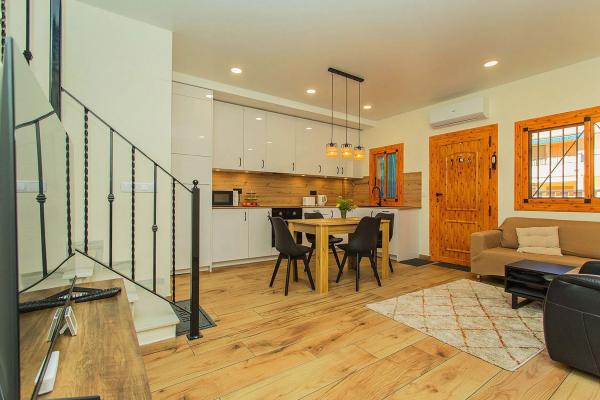 Piso en avenida de los Europeos, 51