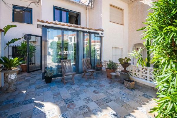 Piso en Barrio Cabo Cervera