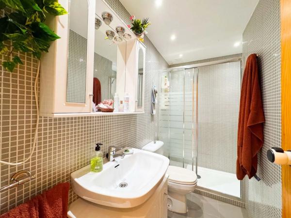 Chalet pareado en avenida de Inglaterra