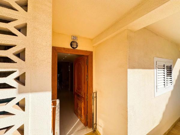 Chalet pareado en avenida de Inglaterra