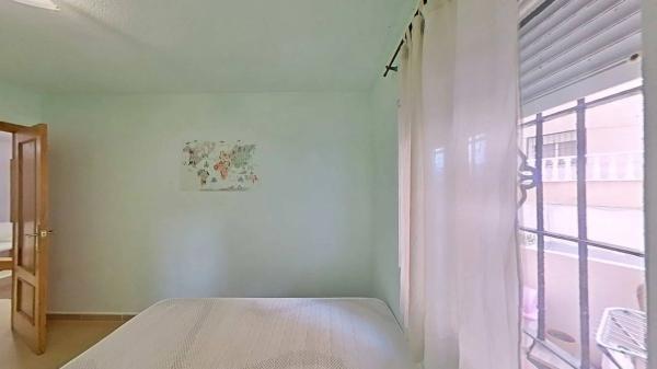 Piso en Barrio Cabo Cervera