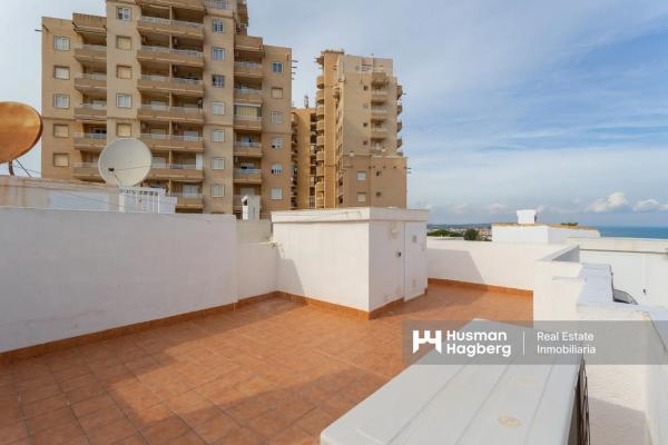 Chalet adosado en calle Cuenca