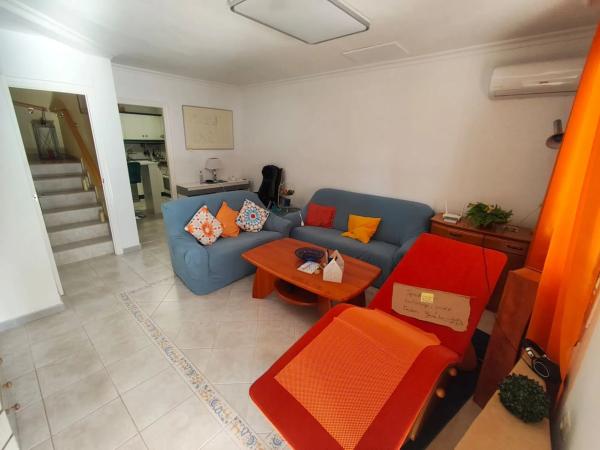 Chalet adosado en calle Paganini s/n