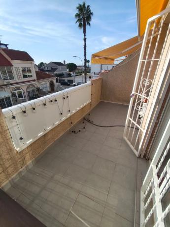 Chalet adosado en calle Paganini s/n