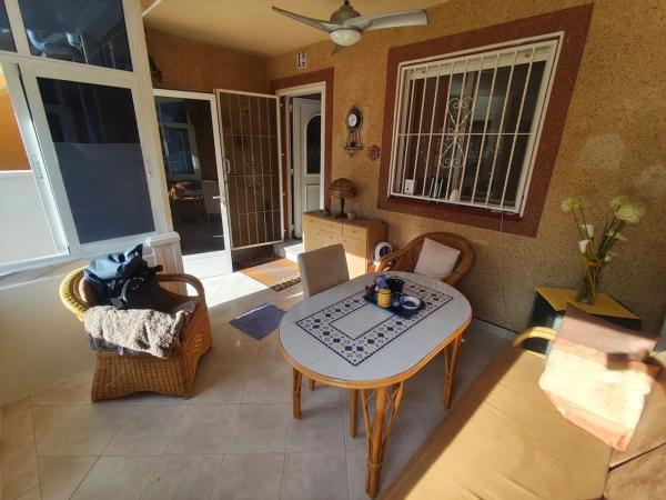 Chalet adosado en calle Paganini s/n