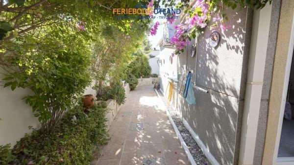 Casa independiente en avenida Yeste, 50