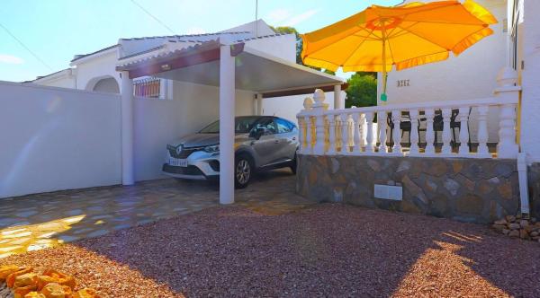 Chalet en Barrio La Siesta - El Salado - Torreta