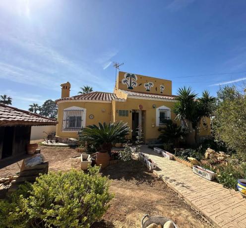 Casa independiente en calle Vicente Aleixandre