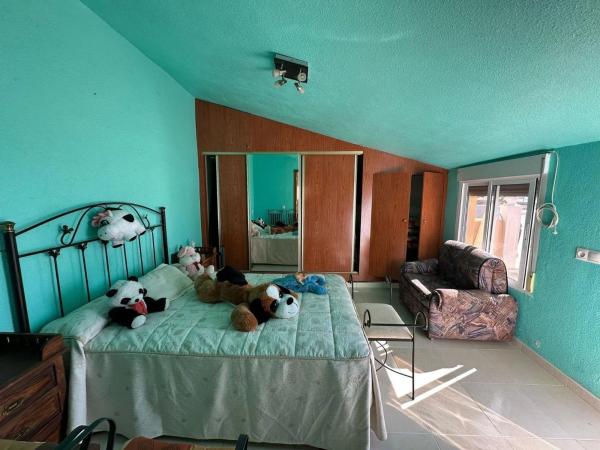 Casa independiente en calle Vicente Aleixandre