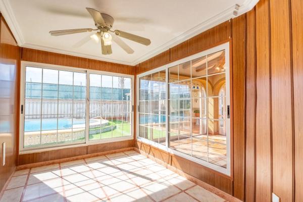 Casa independiente en calle Botticelli, 2