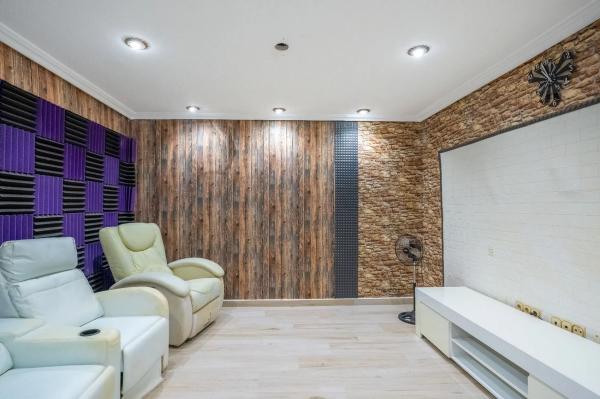 Casa independiente en calle Botticelli, 2